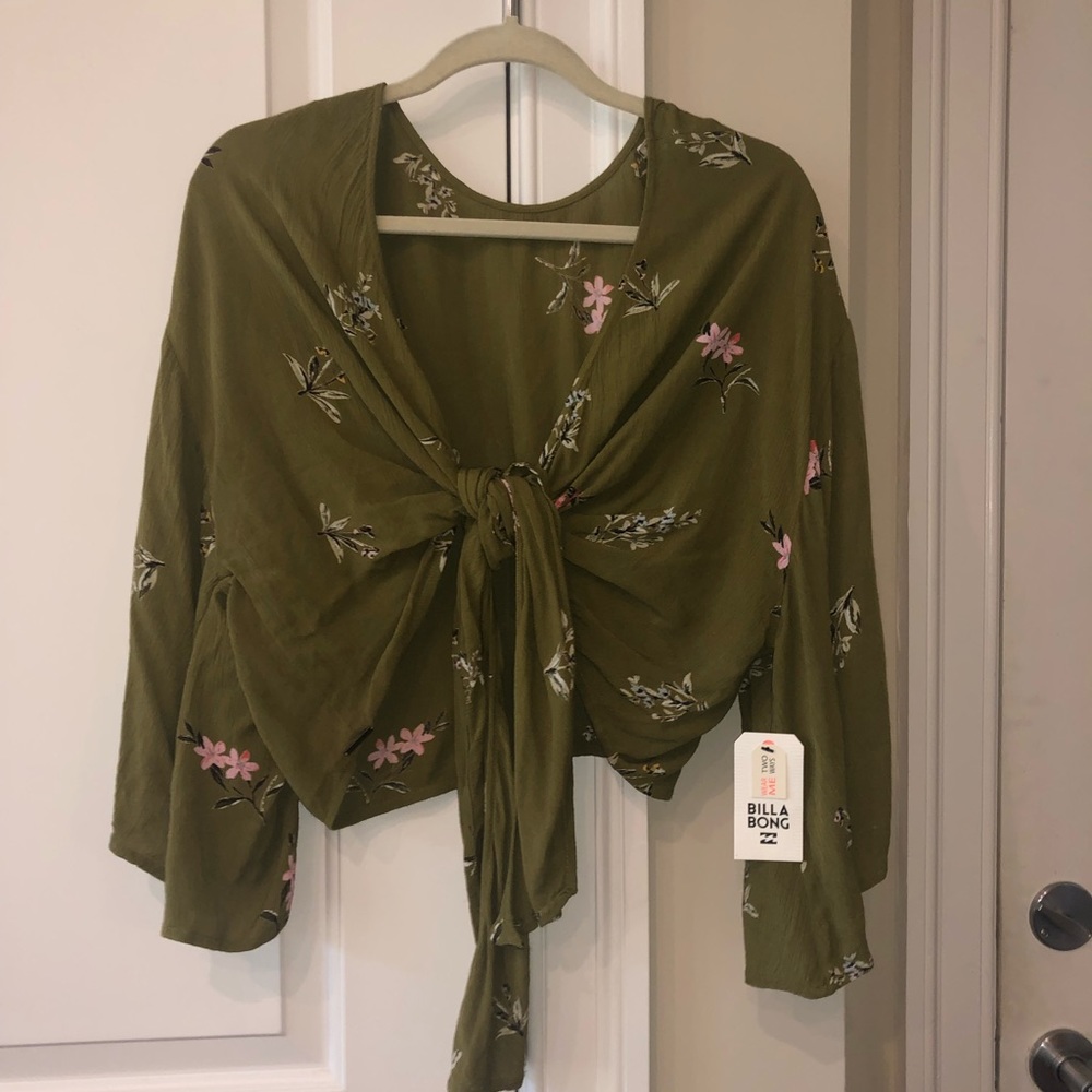 Billabong wrap shirt